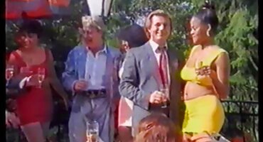 sex viet dâm Người Nga yêu cầu tên khốn đi vào trang web phim sex vấn đề.